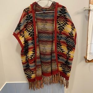 American Eagle Sweater Oversized Shrug Poncho